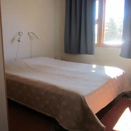 Lomariekko 6b7 * Saariselka